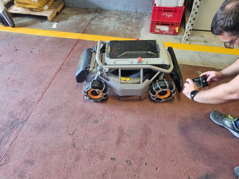 Mowrator S1 – 4WD (z verigami)